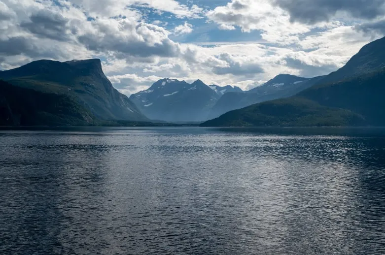 Ålvund - Isfjorden. Bild 4