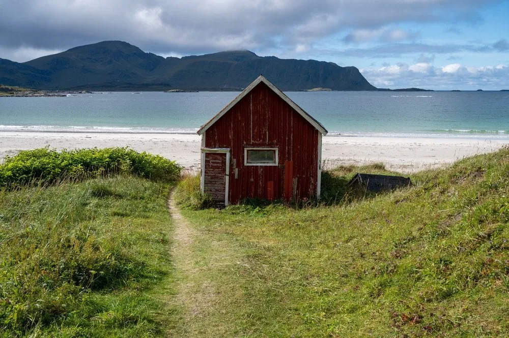 Sakrisøy - Nusfjord. Bild 8