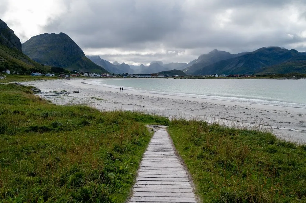 Sakrisøy - Nusfjord. Bild 9