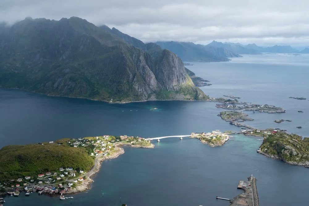 Sakrisøy - Reinebringen. Bild 10