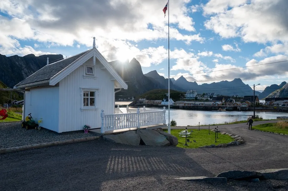 Sakrisøy - Reinebringen. Bild 5